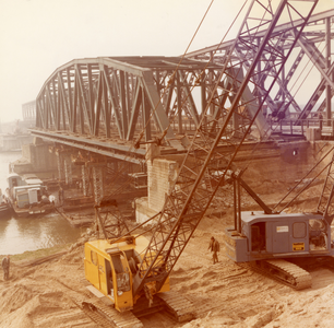 20232142 Keizersveerbrug, 1977-03-24